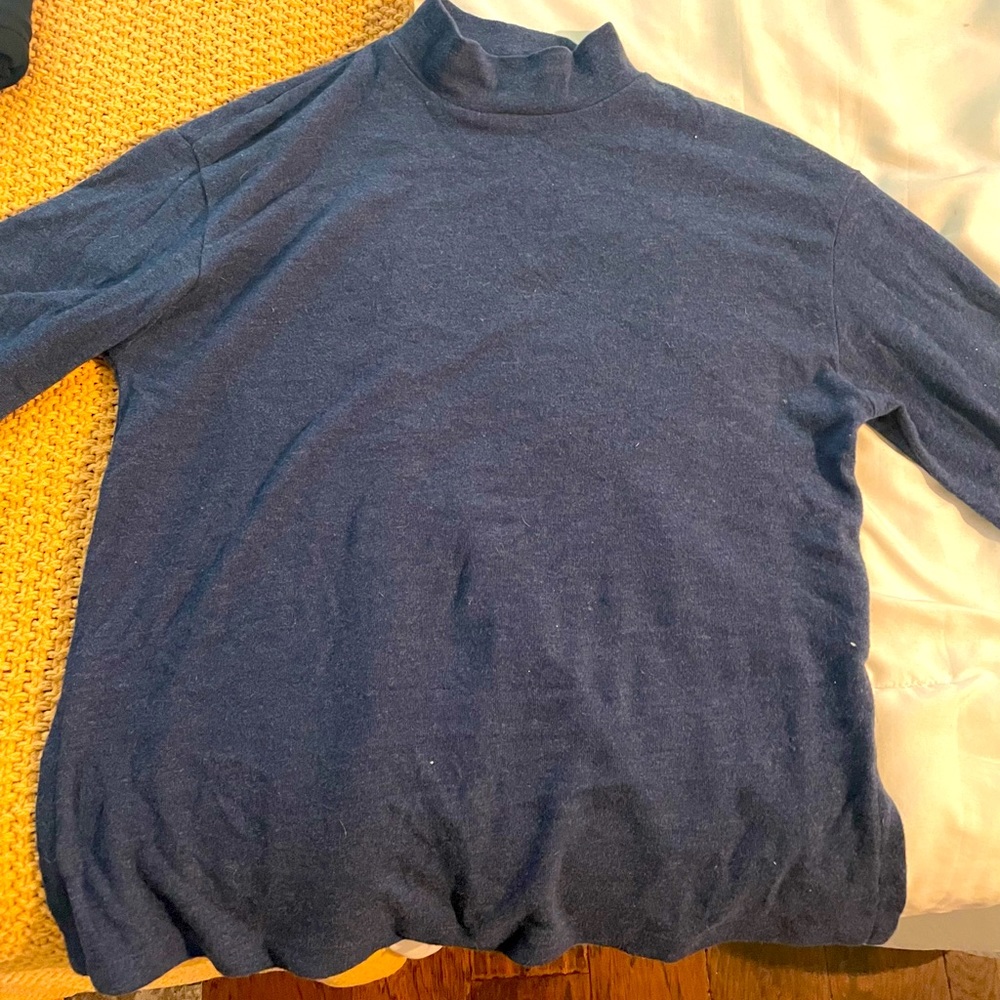 Dark blue xs turtleneck